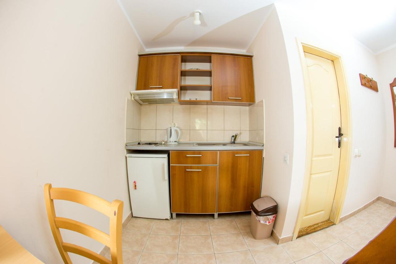 Apartments Irena Bečići Exteriör bild